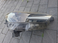 Load image into Gallery viewer, Frontscheinwerfer Mazda Cx-3 D10E-51067 LED Rechts Scheinwerfer Headlight