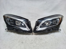 Laden Sie das Bild in den Galerie-Viewer, Frontscheinwerfer Mercedes-Benz Gla A1569066900 A1569067000 Full LED Ein Satz SCH3599076067wx