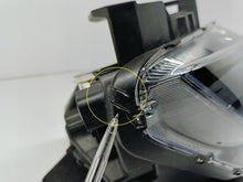 Laden Sie das Bild in den Galerie-Viewer, Frontscheinwerfer Hyundai Kona 92102-J95XX Rechts Scheinwerfer Headlight SCH9622150332yf