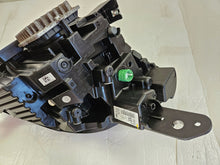 Laden Sie das Bild in den Galerie-Viewer, Frontscheinwerfer Maserati 06702930760 0030526422 LED Links Headlight SCH1328779981dq