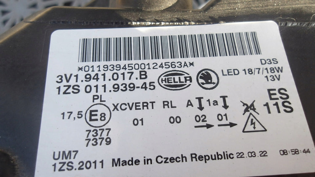 Frontscheinwerfer Skoda Superb III 3V1914017B Xenon Links Scheinwerfer Headlight