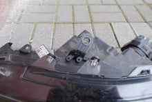 Laden Sie das Bild in den Galerie-Viewer, Frontscheinwerfer Toyota Corolla 81150-02S60 90154118 Full LED Links Headlight