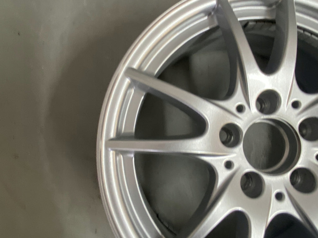 1x Alufelge 16 Zoll 6.5" 5x112 49ET Glanz Silber A2464011302 Mercedes-Benz W246 FEL2826146632pg
