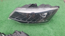 Load image into Gallery viewer, Frontscheinwerfer Skoda Fabia III 6V1941015B 6V1941016B Rechts oder Links