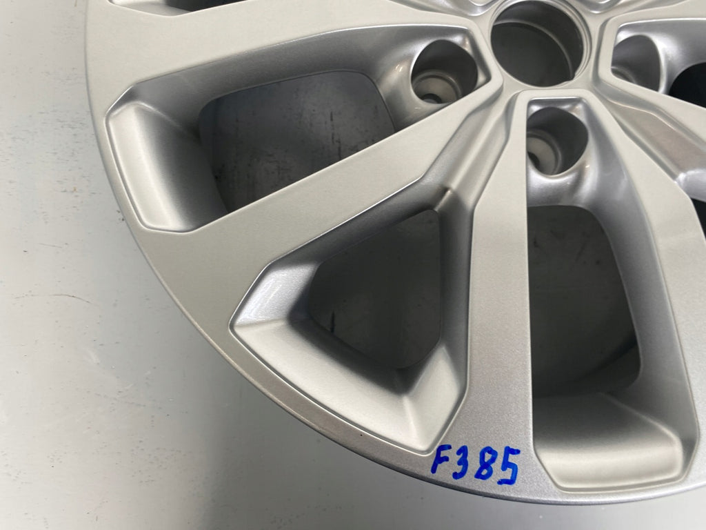 1x Alufelge 17 Zoll 7.0" 5x114.3 40ET Glanz Silber 403008177 Renault Kadjar