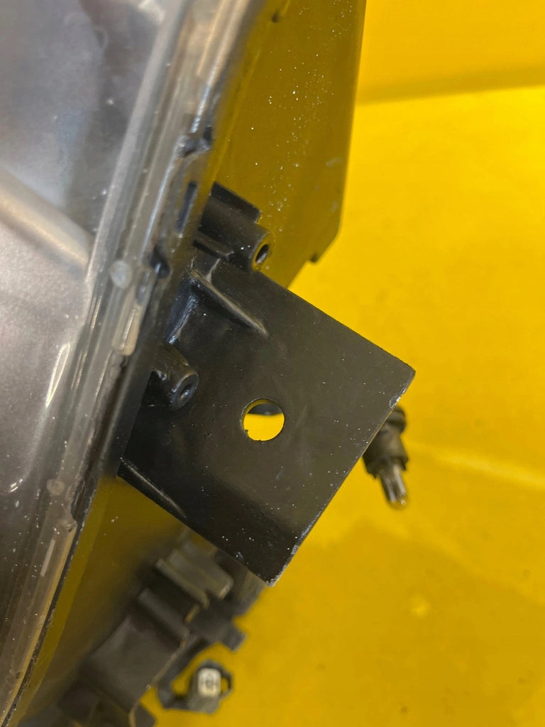 Frontscheinwerfer Mitsubishi Outlander II Xenon Rechts Scheinwerfer Headlight