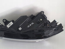 Laden Sie das Bild in den Galerie-Viewer, Frontscheinwerfer Skoda Superb 3P1941015 LED Links Scheinwerfer Headlight SCH7847239994pq