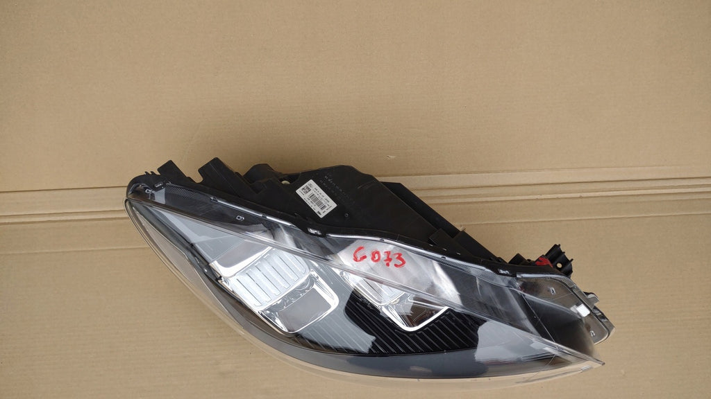 Frontscheinwerfer Ford Kuga III LV4B-13E014-FG LED Rechts Scheinwerfer Headlight