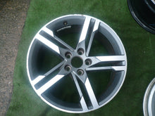 Laden Sie das Bild in den Galerie-Viewer, 1x Alufelge 18 Zoll 8.0" 5x112 40ET 8W0601025M Audi A4 Rim Wheel FEL4030296637fj