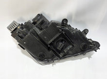 Laden Sie das Bild in den Galerie-Viewer, Frontscheinwerfer Seat Ateca 576941007B Full LED Ein Stück (Rechts oder Links)