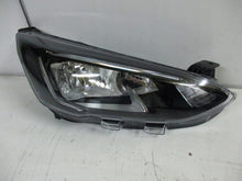 Laden Sie das Bild in den Galerie-Viewer, Frontscheinwerfer Ford Focus JX7B-13W029-CE Rechts Scheinwerfer Headlight SCH4057337057yj