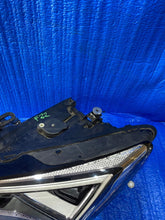 Load image into Gallery viewer, Frontscheinwerfer Seat Leon 5FB941035B Full LED Links Scheinwerfer Headlight