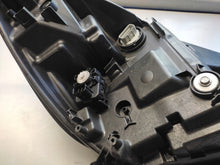 Laden Sie das Bild in den Galerie-Viewer, Frontscheinwerfer Honda Jazz V Links Scheinwerfer Headlight