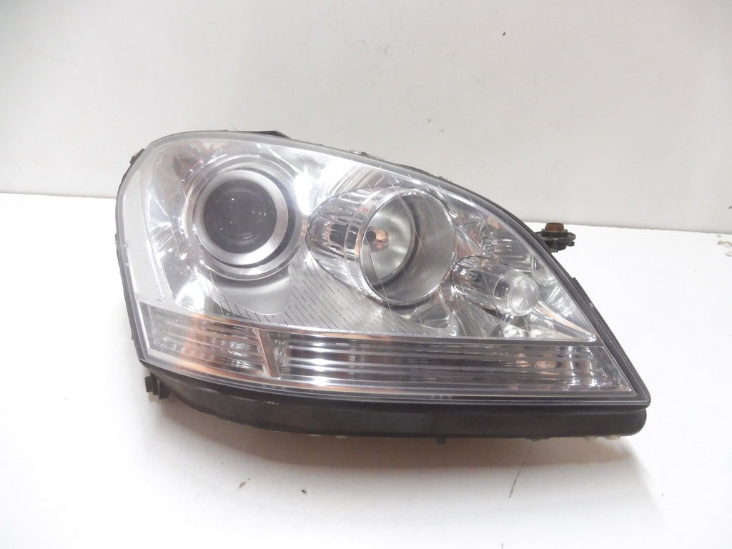 Frontscheinwerfer Mercedes-Benz W164 Xenon Ein Stück (Rechts oder Links) SCH4405237488cg