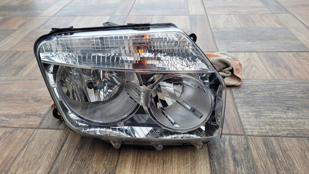 Frontscheinwerfer Dacia Duster 260100067R Halogen Rechts Scheinwerfer Headlight