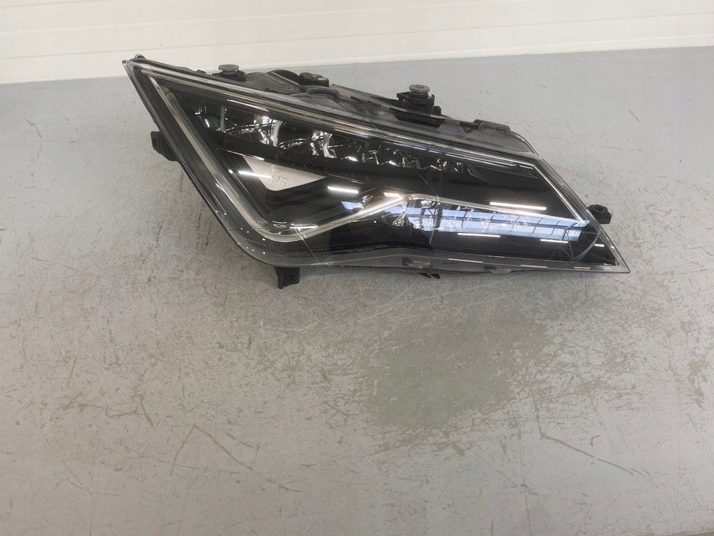Frontscheinwerfer Seat Leon 5F1941008G LED Rechts Scheinwerfer Headlight SCH7685829453rx