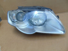 Load image into Gallery viewer, Frontscheinwerfer VW Passat 3C0941752D Xenon Rechts Scheinwerfer Headlight SCH7190594601uc