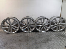 Laden Sie das Bild in den Galerie-Viewer, 4x Alufelge 17 Zoll 7.0" 5x114.3 38ET Glanz Silber N45701 Nissan Sentra Juke F15 FEL2454501896bq