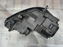 Laden Sie das Bild in den Galerie-Viewer, Frontscheinwerfer Seat Eos 1Q1941751C Xenon Links Scheinwerfer Headlight