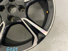 Laden Sie das Bild in den Galerie-Viewer, 1x Alufelge 17 Zoll 7.0" 4x108 38ET Glanz Schwarz 39182183 Opel Corsa F FEL7756430098yv