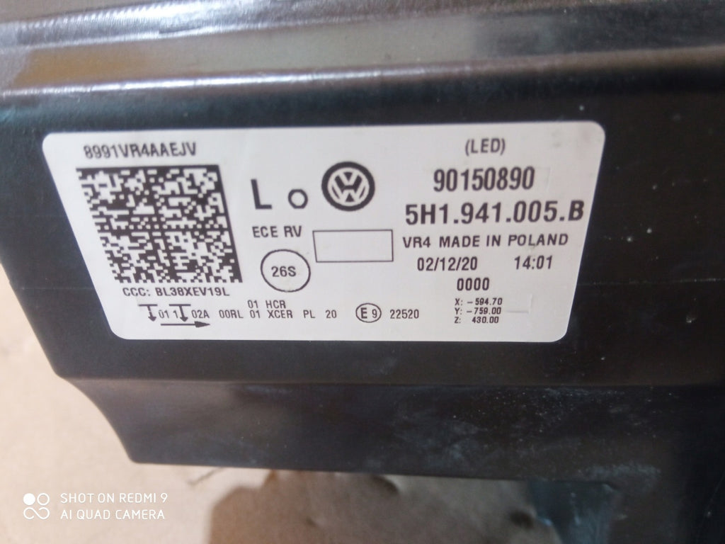 Frontscheinwerfer VW Golf VIII 5H1941005B LED Ein Stück (Rechts oder Links) SCH2499444141xu