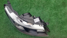 Laden Sie das Bild in den Galerie-Viewer, Frontscheinwerfer Saab 93 SAAB93 Bi-Xenon Rechts Scheinwerfer Headlight
