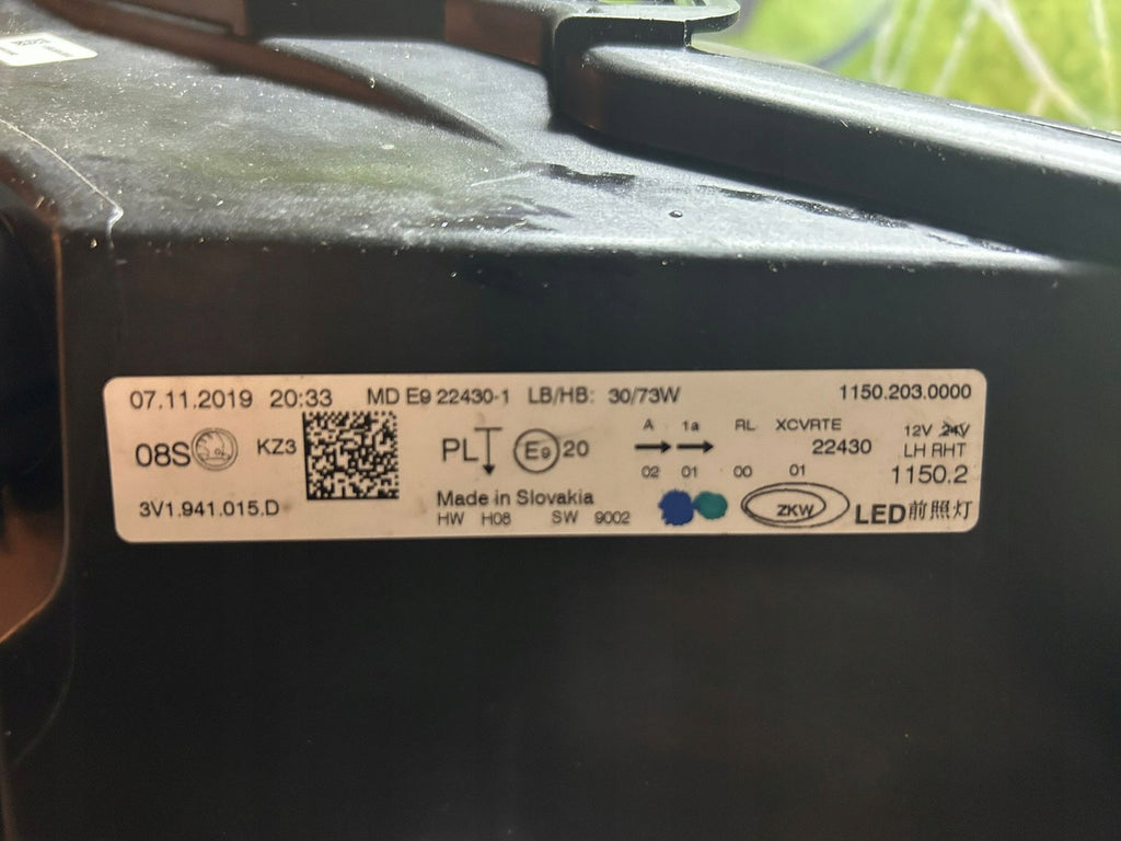 Frontscheinwerfer Skoda Superb III 3V1941015D LED Links Scheinwerfer Headlight