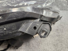 Laden Sie das Bild in den Galerie-Viewer, Frontscheinwerfer Renault Koleos I Links Scheinwerfer Headlight SCH8609832292ud