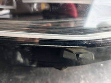 Load image into Gallery viewer, Frontscheinwerfer VW Transporter 7T1941082B Rechts Scheinwerfer Headlight SCH1648395218mv