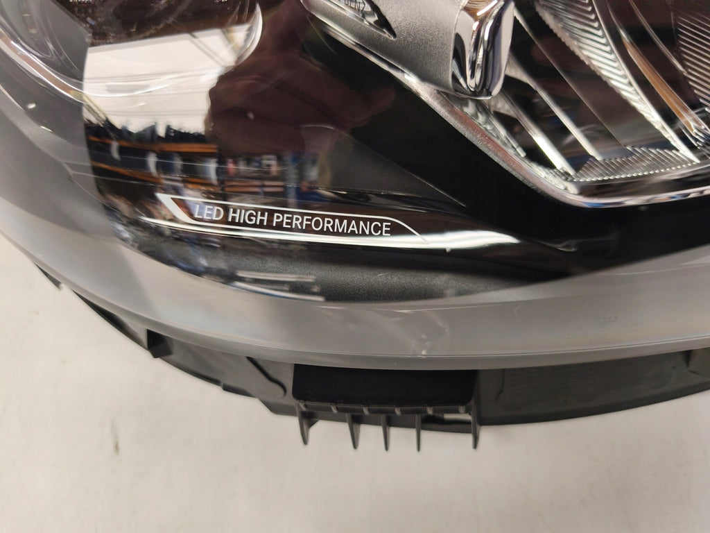 Frontscheinwerfer Mercedes-Benz W206 2069067203 LED Rechts Headlight SCH4999219827he
