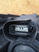 Laden Sie das Bild in den Galerie-Viewer, Frontscheinwerfer Ford Kuga LV4B-13W029-AK LED Rechts Scheinwerfer Headlight SCH3692405920qd