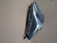 Laden Sie das Bild in den Galerie-Viewer, Frontscheinwerfer Toyota Yaris LED Rechts Scheinwerfer Headlight SCH6249183911nd