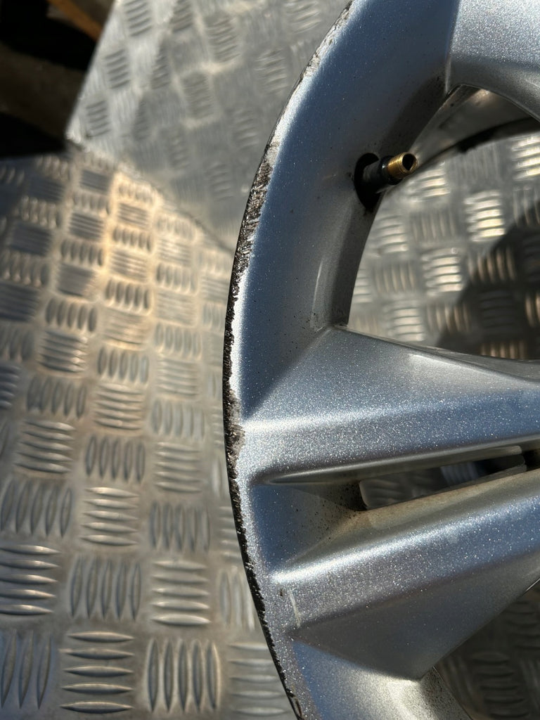 3x Alufelge 16 Zoll 7.0" 5x108 50ET Glanz Silber CM5C-1007-DA Ford Focus C Max FEL1107823484fv