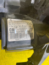 Load image into Gallery viewer, Frontscheinwerfer Opel Zafira C 13399863 Rechts Scheinwerfer Headlight
