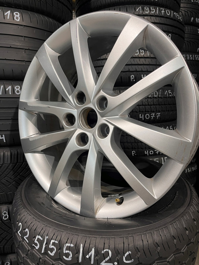 1x Alufelge 18 Zoll 7.0" 5x112 43ET Glanz Silber 565601025D Skoda Kodiaq FEL9862867721wo