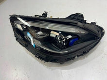 Laden Sie das Bild in den Galerie-Viewer, Frontscheinwerfer Mercedes-Benz W206 A2069064703 Links Scheinwerfer Headlight SCH6322494468xq