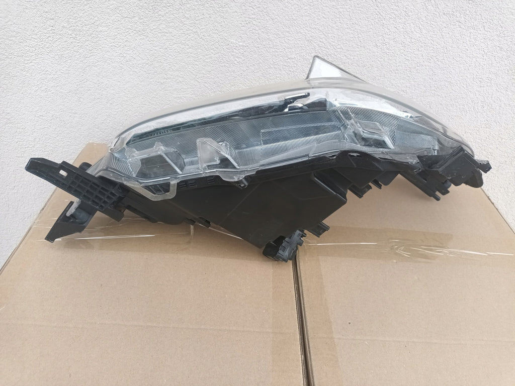 Frontscheinwerfer Toyota Hilux VIII 0K-177 Links Scheinwerfer Headlight SCH5737574828tr