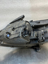 Laden Sie das Bild in den Galerie-Viewer, Frontscheinwerfer Peugeot 2008 I 9815403080 Rechts Scheinwerfer Headlight SCH3925559701ul