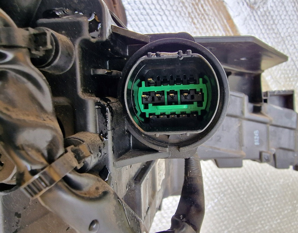 Frontscheinwerfer Hyundai Elantra 92101-F2 LED Links Scheinwerfer Headlight