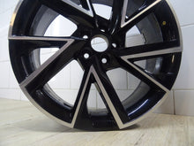 Load image into Gallery viewer, 1x Alufelge 18 Zoll 7.0&quot; 5x112 39ET Schwarz 657601025G Skoda Scala Rim Wheel