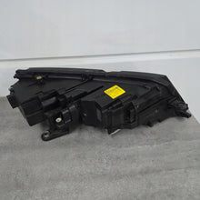 Laden Sie das Bild in den Galerie-Viewer, Frontscheinwerfer Audi Octavia III 5E1941015E Links Scheinwerfer Headlight SCH7392162030go