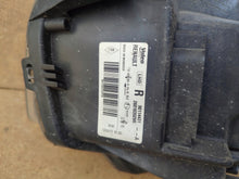 Laden Sie das Bild in den Galerie-Viewer, Frontscheinwerfer Dacia Sandero II 260103529R Rechts Scheinwerfer Headlight SCH7129792586wa