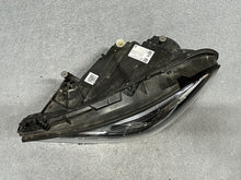 Laden Sie das Bild in den Galerie-Viewer, Frontscheinwerfer Mercedes-Benz Cla 1189066901 LED Links Scheinwerfer Headlight SCH7530081007lh