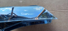 Laden Sie das Bild in den Galerie-Viewer, Frontscheinwerfer Skoda Superb 3V1941016 Xenon Rechts Scheinwerfer Headlight SCH8512066258fm