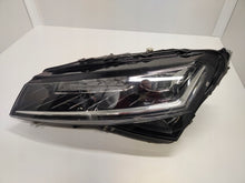 Laden Sie das Bild in den Galerie-Viewer, Frontscheinwerfer Skoda Superb III 3V1941015D Full LED Links Headlight