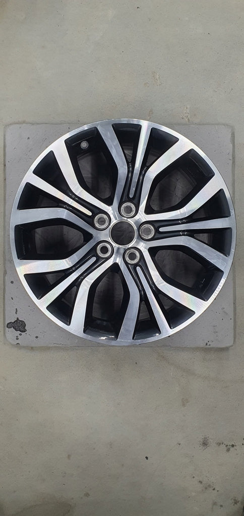 1x Alufelge 18 Zoll 7.0" 5x114.3 38ET Glanz Graphit Mg Outlander Eclipse Cross FEL1234515889pm
