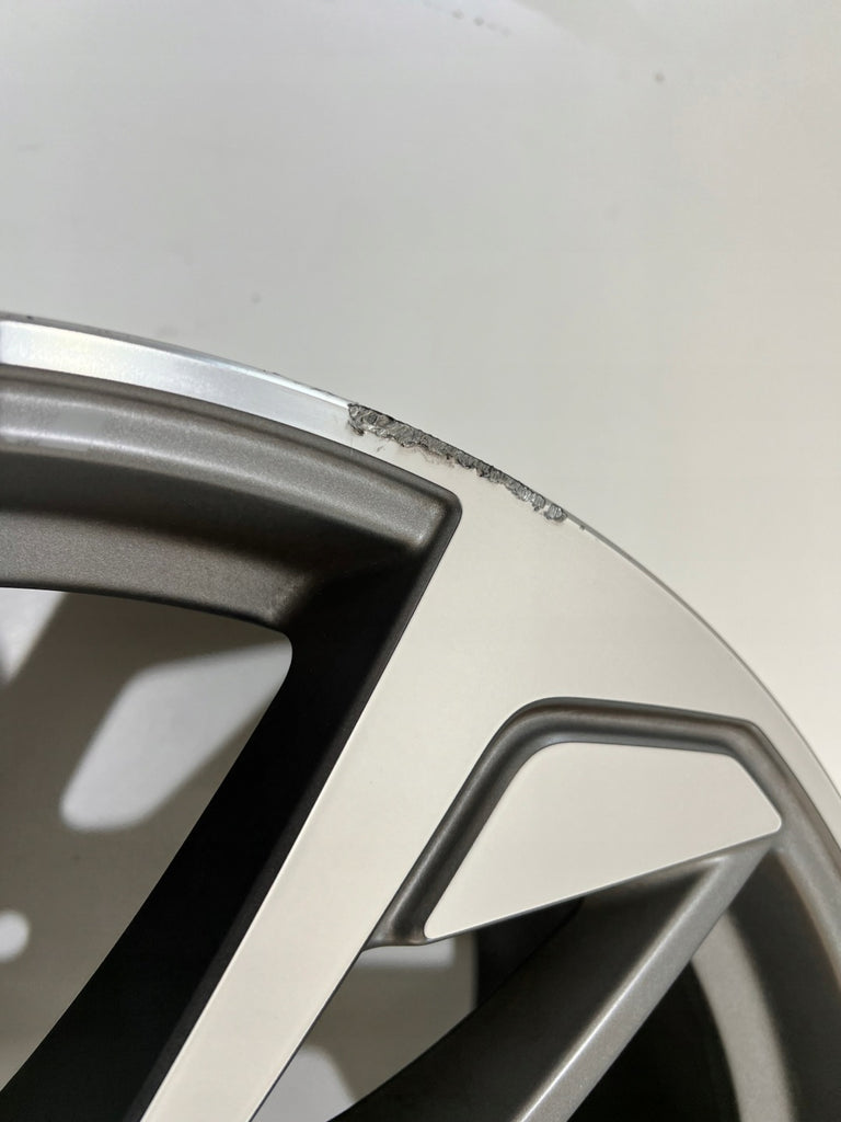 1x Alufelge 19 Zoll 8.5" 5x112 83A601025 Audi Q3 Rim Wheel FEL2190030000aw