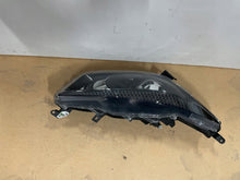Laden Sie das Bild in den Galerie-Viewer, Frontscheinwerfer Toyota 4 Yaris K0-6EU Rechts Scheinwerfer Headlight