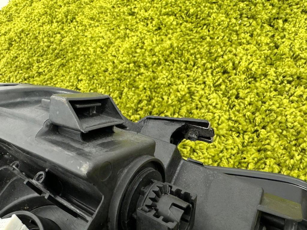 Frontscheinwerfer VW Golf VIII 5H1941005B LED Ein Stück (Rechts oder Links) SCH9858155487xn