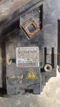 Load image into Gallery viewer, Frontscheinwerfer Audi A4 8E0941003AM Links Scheinwerfer Headlight SCH2630186889gb